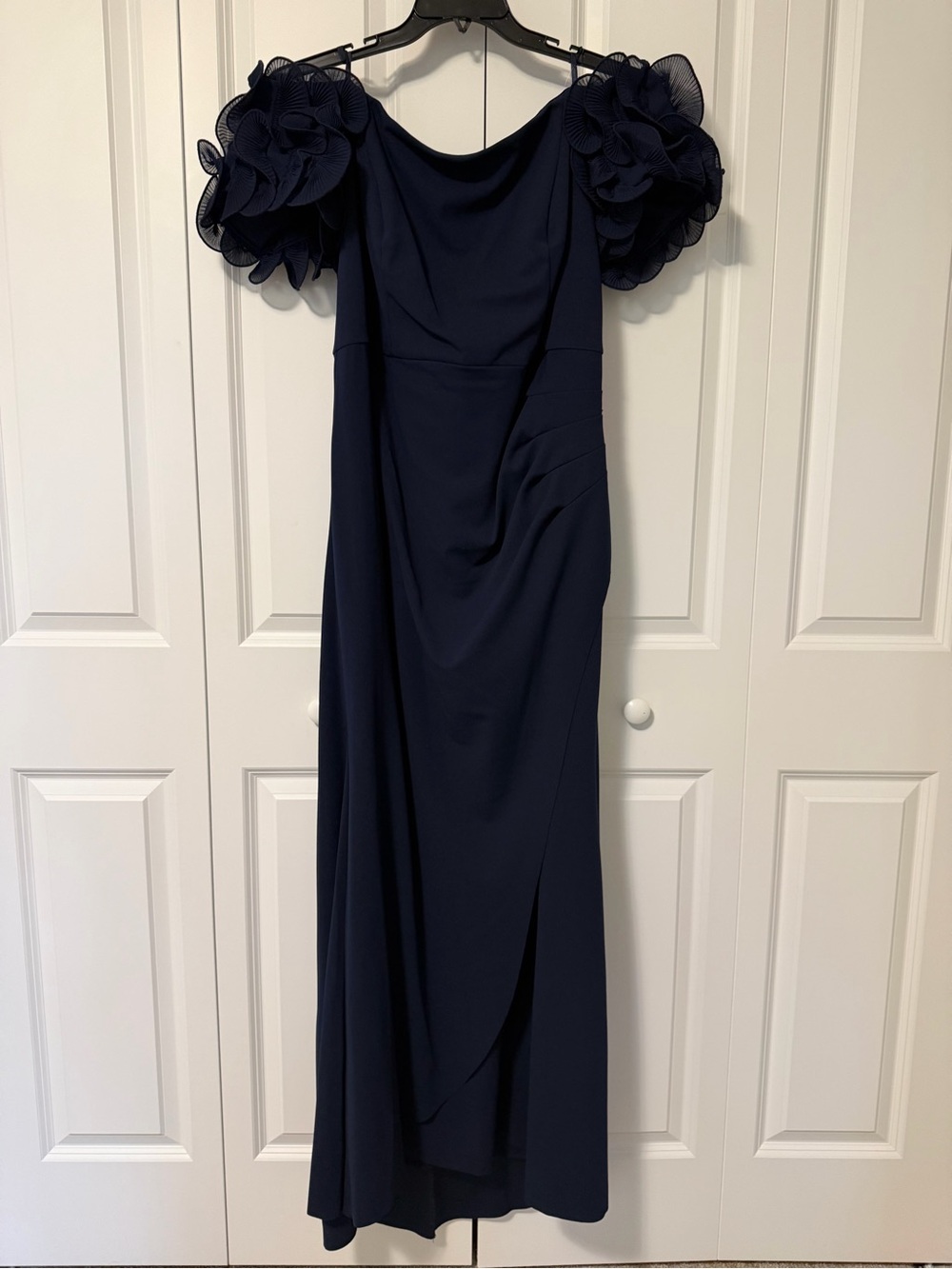 NWT Xscape Navy Off Shoulder Ruffle Formal Gown Plus 16W